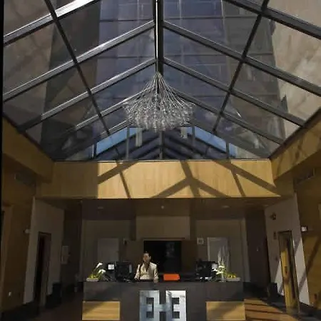 Apartment Zenit Hall 88 *