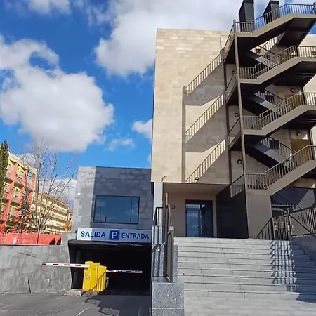 Aparthotel Zenit Hall 88