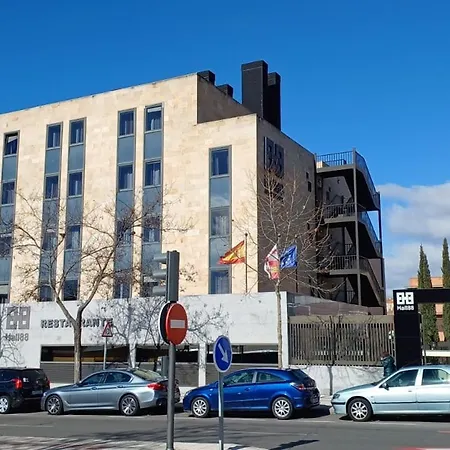 Zenit Hall 88 Aparthotel Salamanka