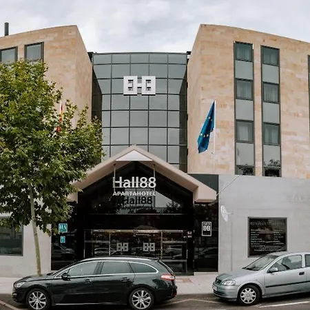 Zenit Hall 88 شقة فندقية