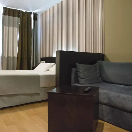 Zenit Hall 88 شقة فندقية