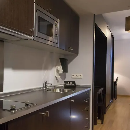 Apartment Zenit Hall 88 *