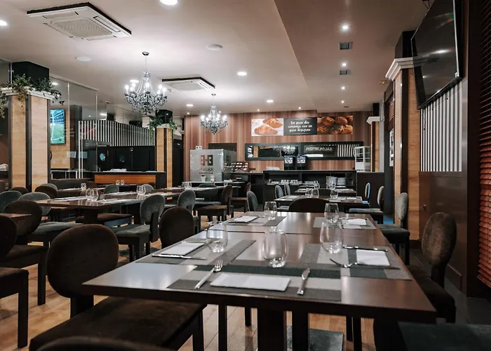 Zenit Hall 88 4* 살라망카