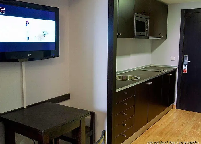 公寓式酒店 Zenit Hall 88 萨拉曼卡