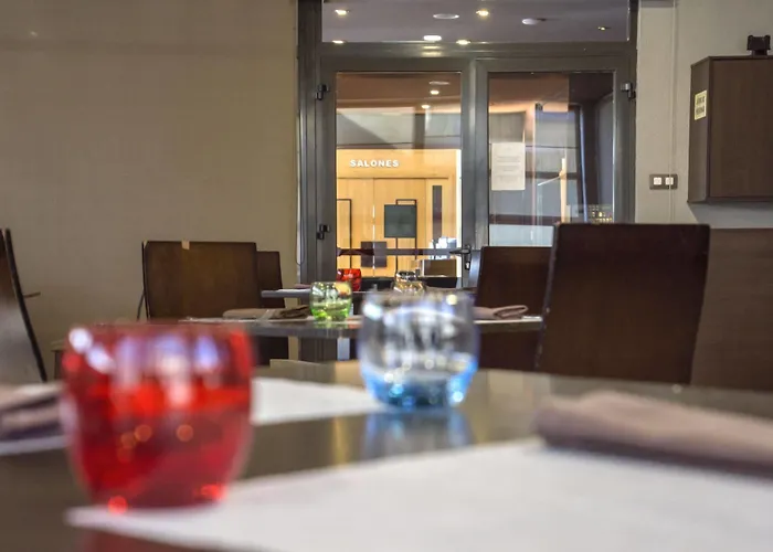 公寓式酒店 Zenit Hall 88 萨拉曼卡