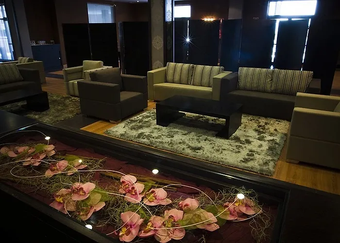 아파트호텔 Zenit Hall 88 4*